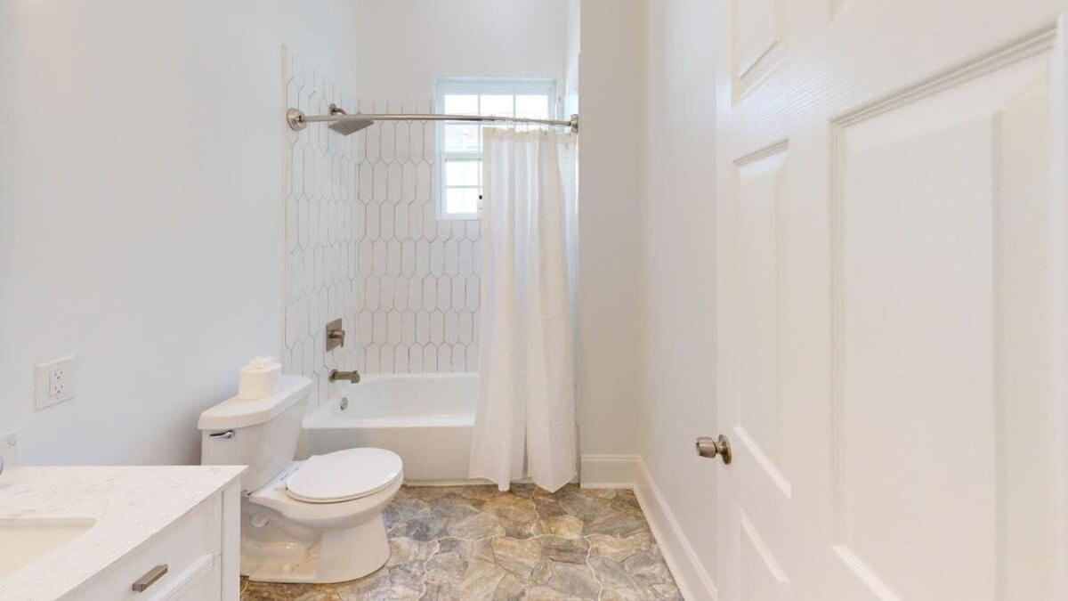 Sunny 5Bed W Parking And Direct Streetcar Access Nova Orleães Exterior foto